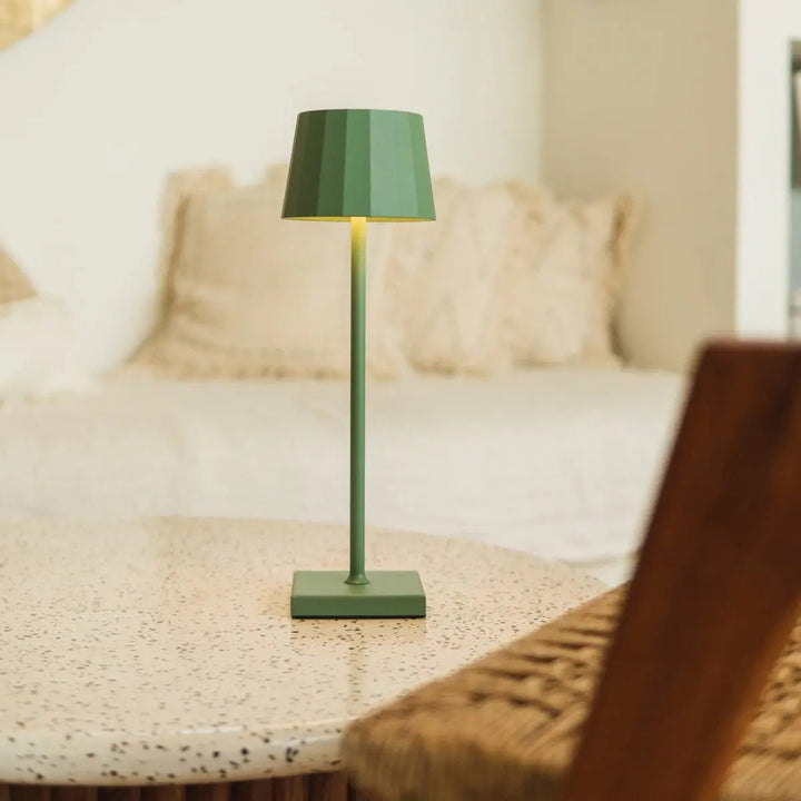 William Sage groene oplaadbare tafellamp – USB-C, dimbaar, batterij met een levensduur van 120 uur
