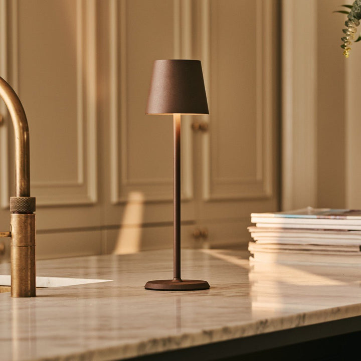 Jasper Mocha Brown - Draadloze lamp met batterij L metaal, dimable en 3 lichtstadia