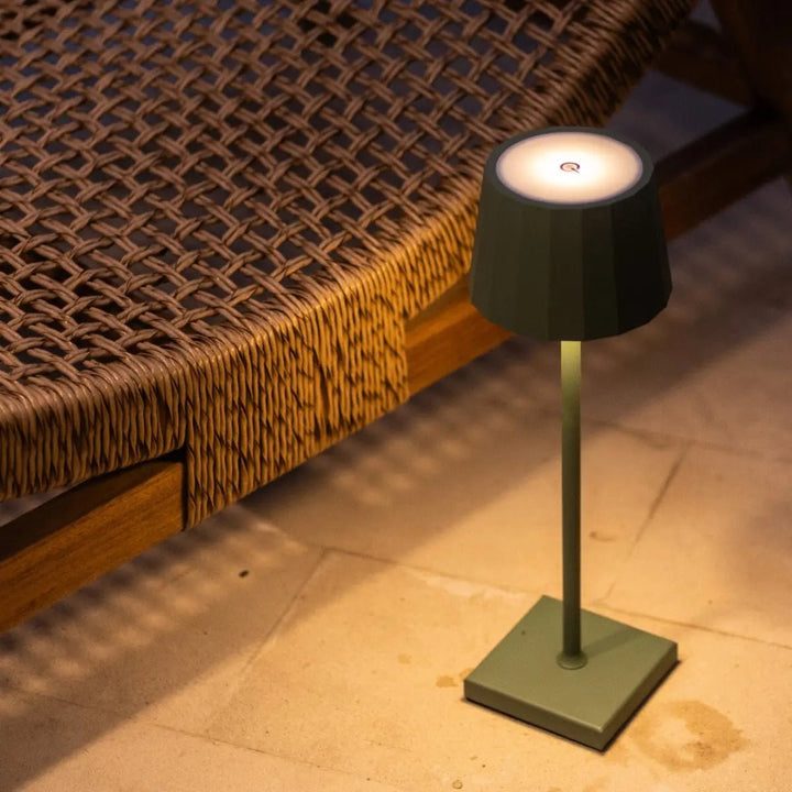 William Sage groene oplaadbare tafellamp – USB-C, dimbaar, batterij met een levensduur van 120 uur