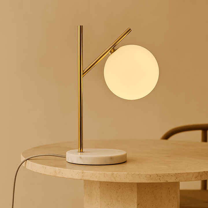 Madison Marmeren Lamp met Matglazen Bol – Elegante Tafellamp