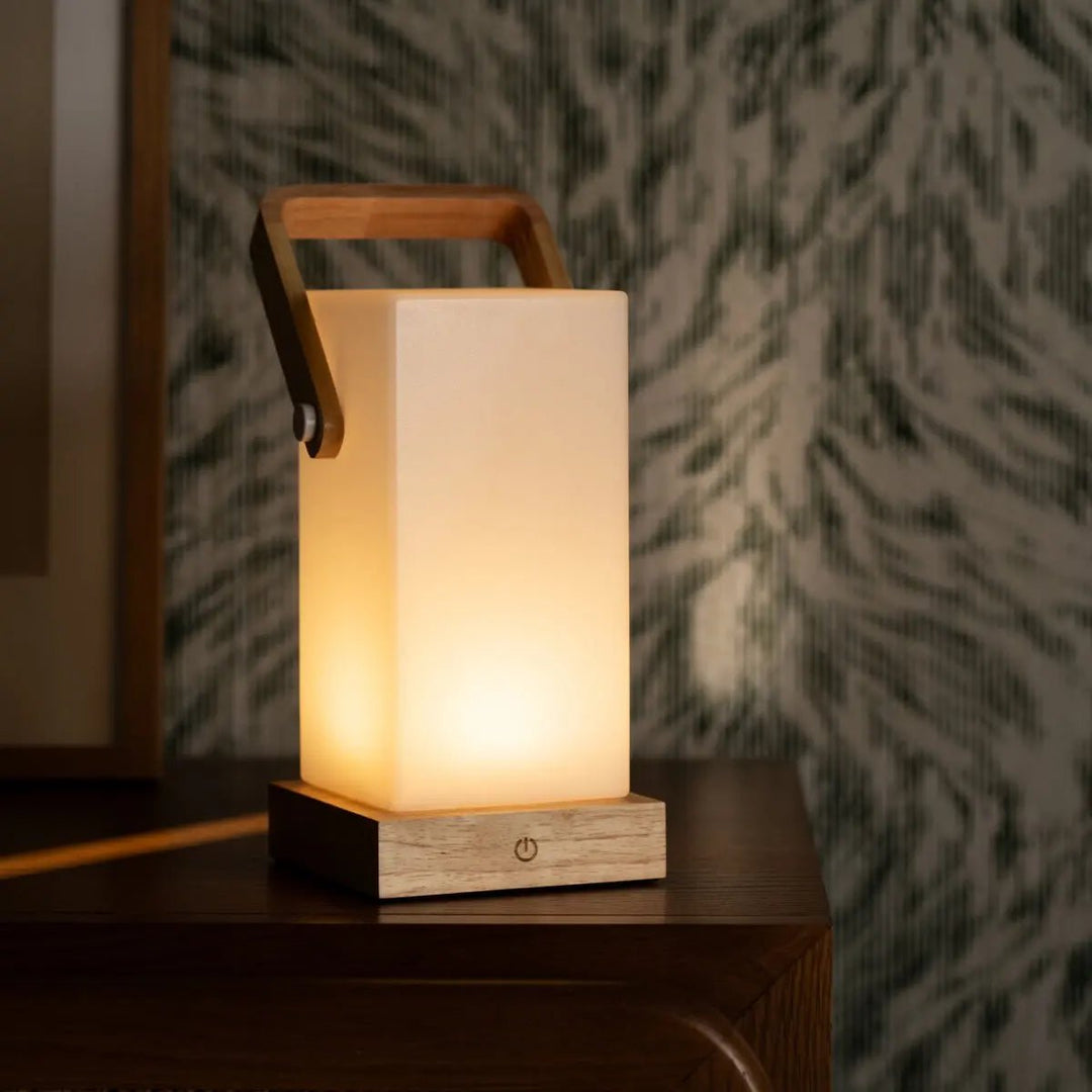 Harper lichtbruine houten lamp – draadloze oplaadbare tafellamp met handvat