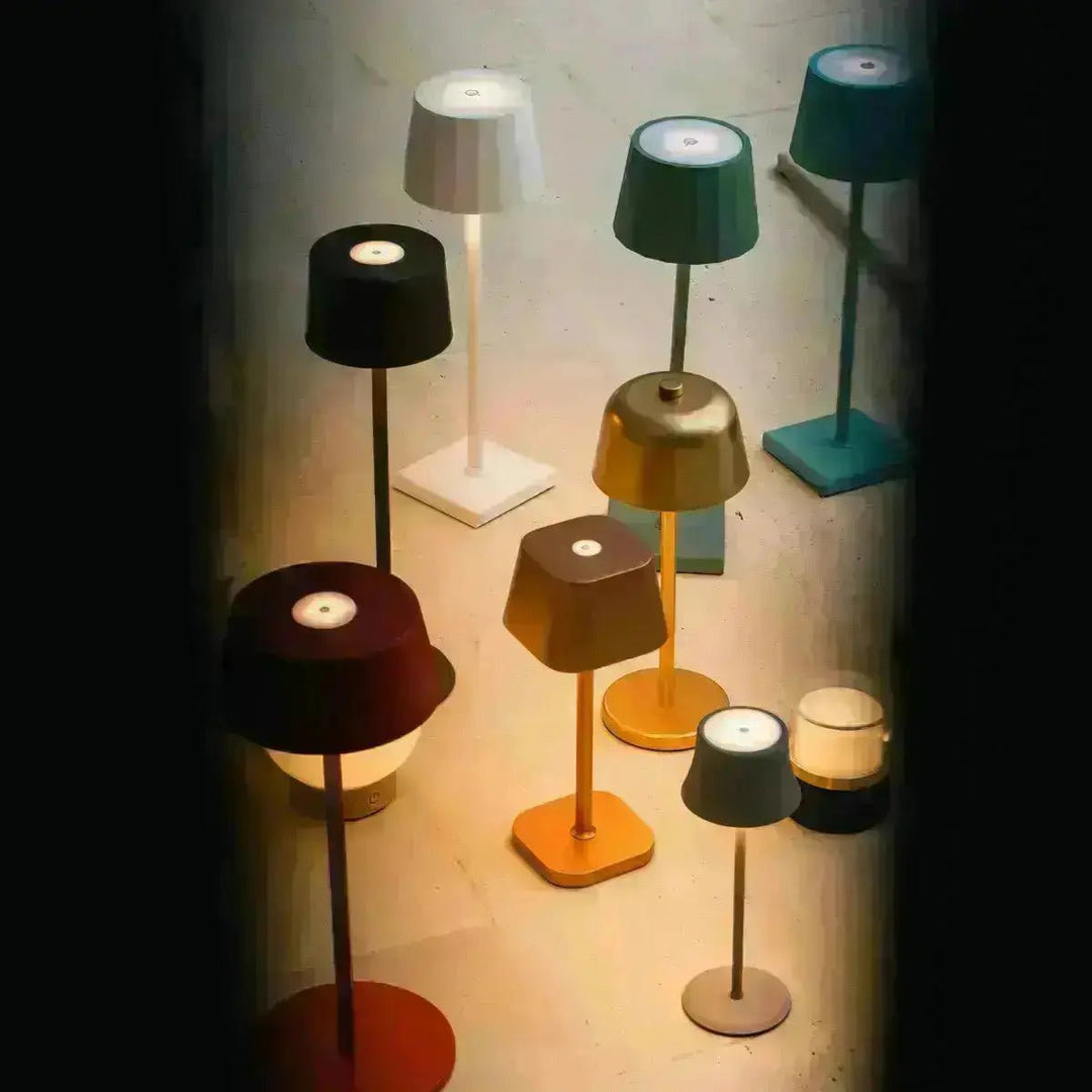 Anton Goud Oplaadbare Tafellamp | Strakke en draadloze verlichting