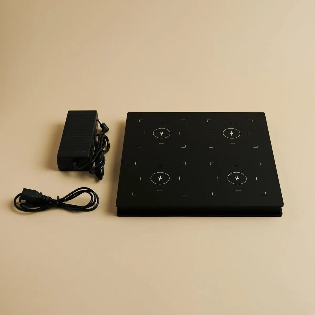Combi Set Professional-4 X Maya Shadow Gray Oplaadbare tafellampen en 1 x Amstel Wireless Laying Station met Qi-Technology-Perfect voor restaurants, gastvrijheid en hotels