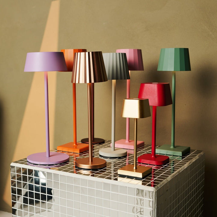 Luca Mocha Brown - USB -oplaadbare lamp L Minimalistisch, speels en dimpelbaar