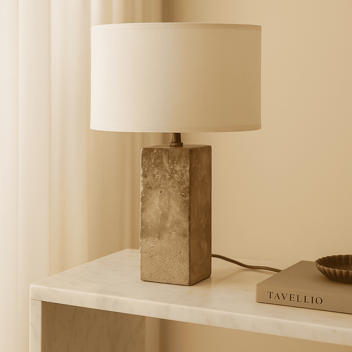 Rosie travertijnlamp – elegante natuursteen met katoenen kap