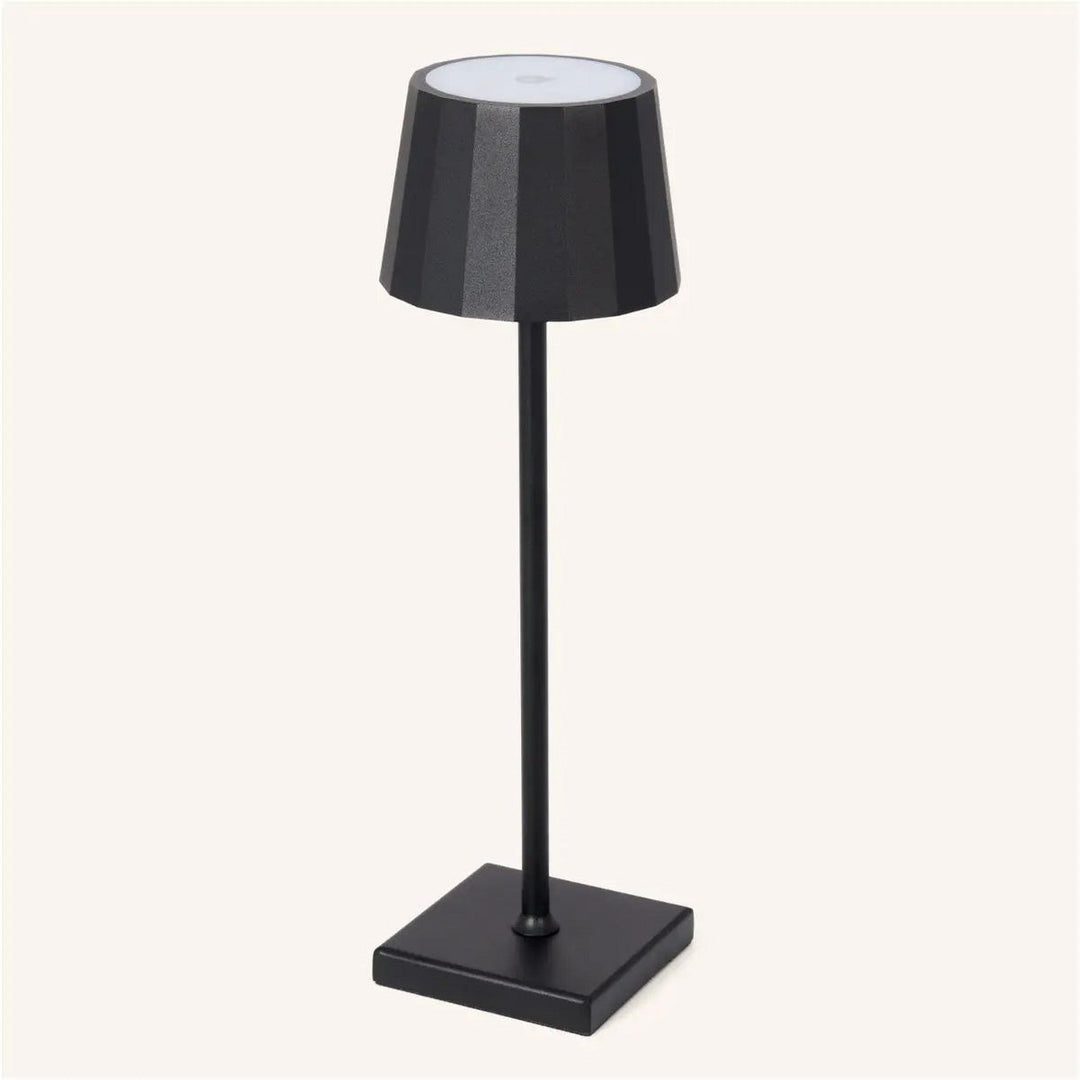William Black oplaadbare ijzeren tafellamp – 120 uur batterij, dimbaar, opladen via USB-C
