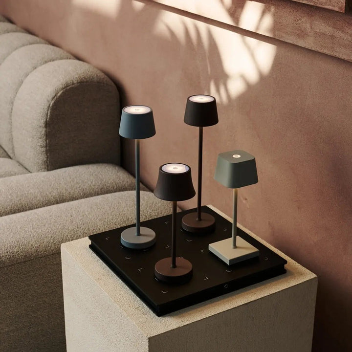 Vondel Mini Shadow Gray Oplaadbare en draadloze lamp perfect voor horeca -industrie - draadloos oplaadbaar via laadstation