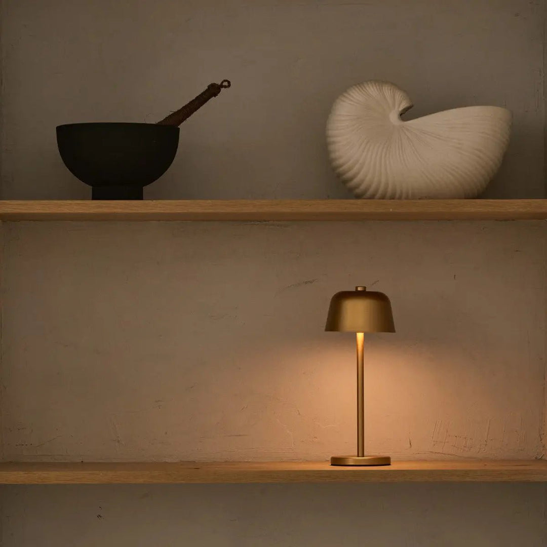 Anton Goud Oplaadbare Tafellamp | Strakke en draadloze verlichting
