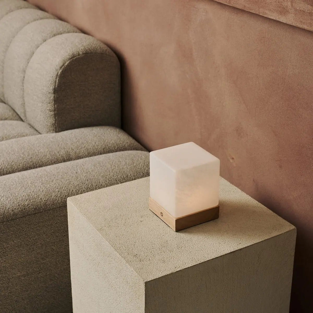 YCE lichtbruine draadloze houten lamp met bevroren glas-oplaadbare, dimbare, 100-uur batterij