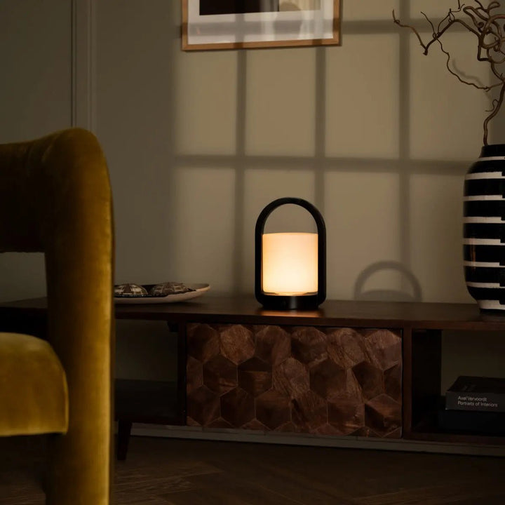 George donkerbruine houten lamp – oplaadbaar, dimbaar en draagbaar