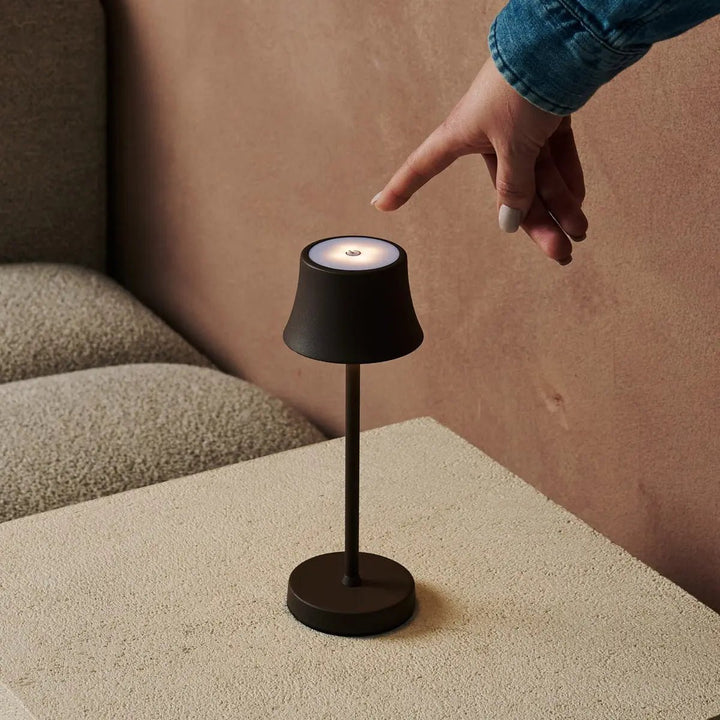 De pijp mini mokka bruin oplaadbare tafellamp - draadloos opladen, dimbare lamp en 3 lichte kleuren