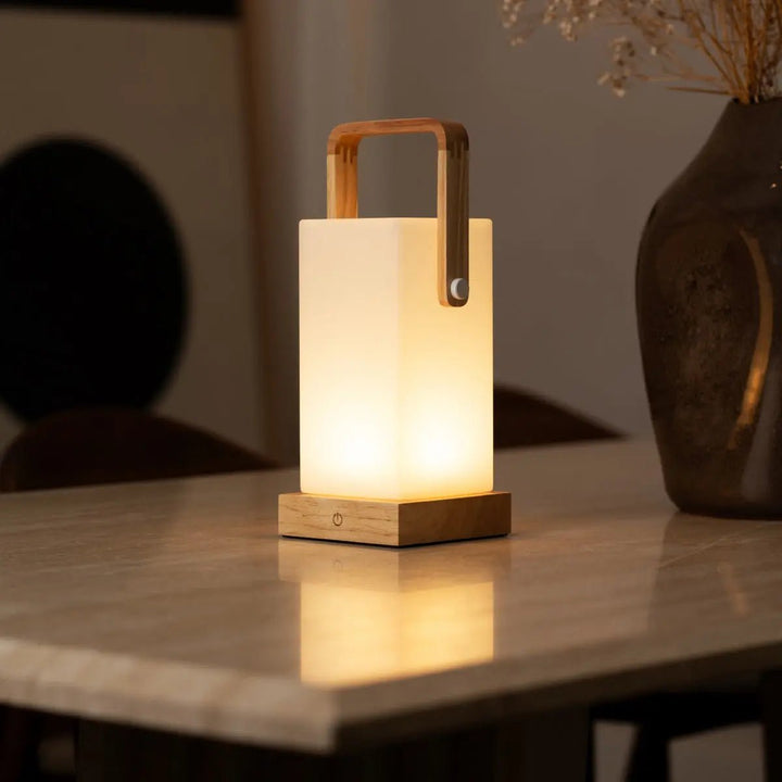 Harper lichtbruine houten lamp – draadloze oplaadbare tafellamp met handvat
