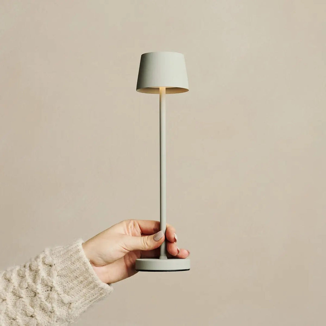Vondel Mini Shadow Gray Oplaadbare en draadloze lamp perfect voor horeca -industrie - draadloos oplaadbaar via laadstation