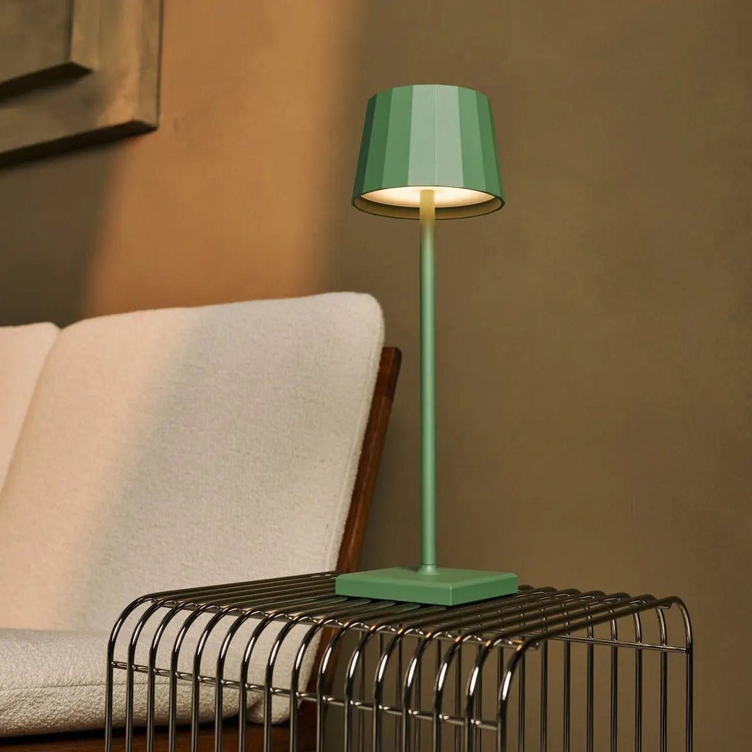 Wouter salie groen oplaadbare tafellamp-draadloos opladen, dimable, 120 uur batterijduur