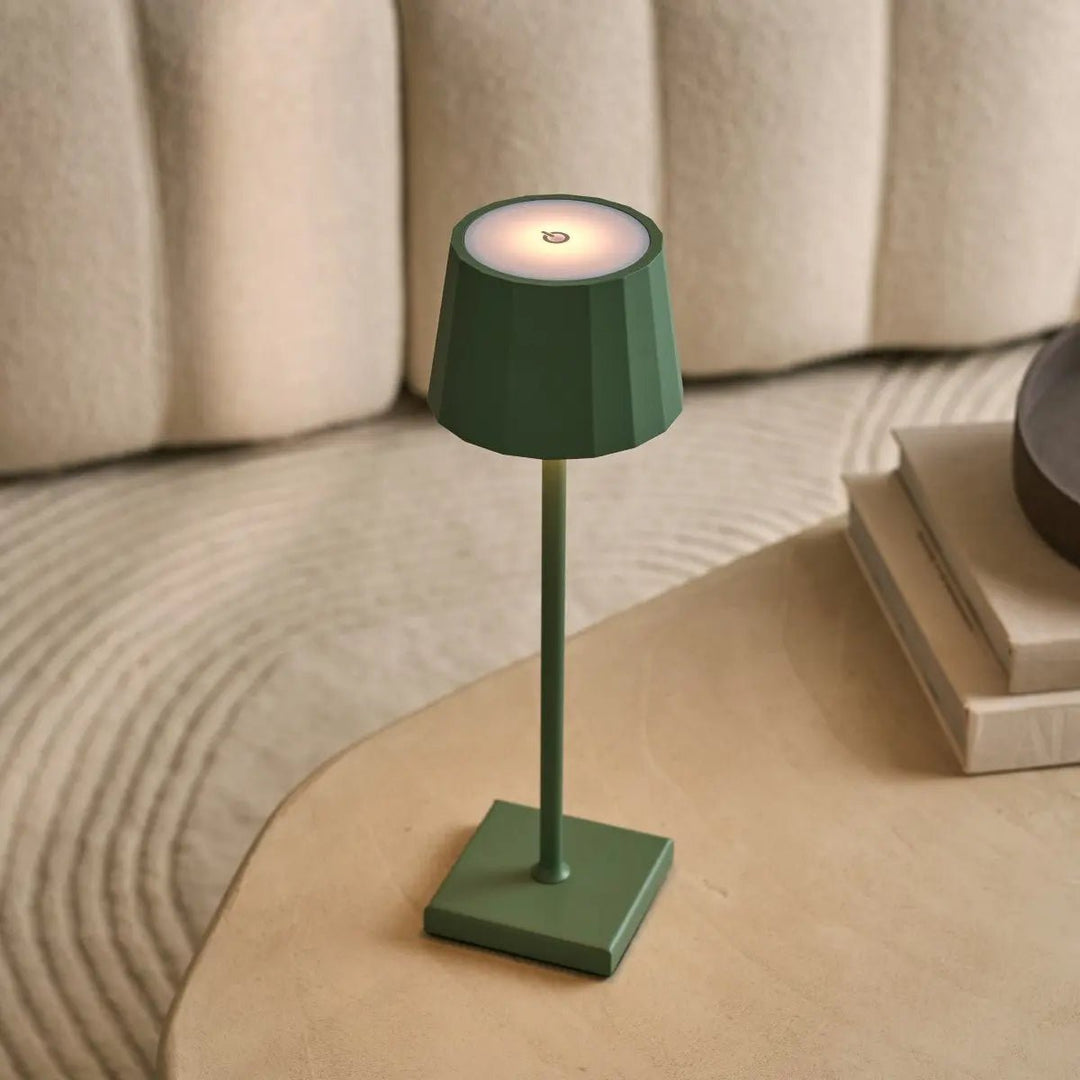 William Sage groene oplaadbare tafellamp – USB-C, dimbaar, batterij met een levensduur van 120 uur