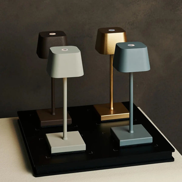 Sarphati Mini Mouse Gray Draadloze tafellamp perfect voor horeca -industrie - Draadloos oplaadbaar via laadstation, dimbare lamp en 3 lichtmodi