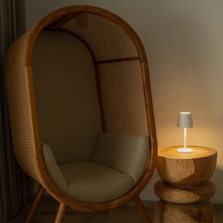 James White oplaadbare tafellamp – draadloos, dimbaar en elegant