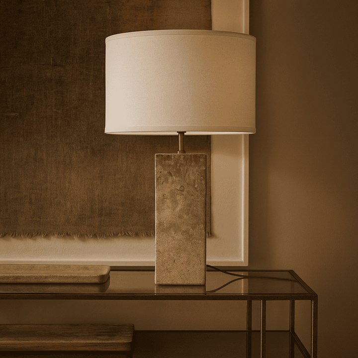 Rosie travertijnlamp – elegante natuursteen met katoenen kap