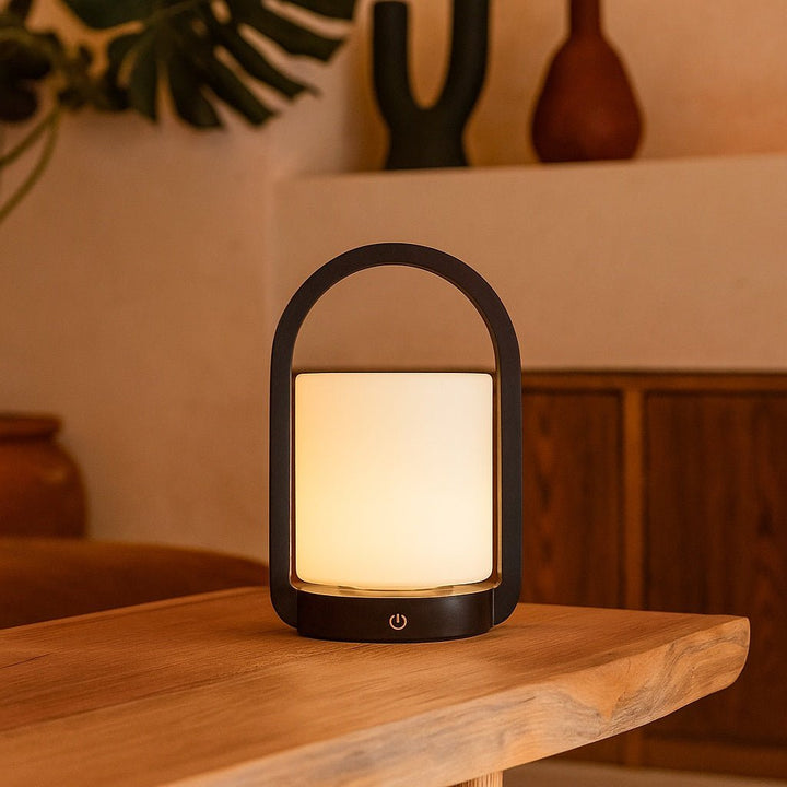 George donkerbruine houten lamp – oplaadbaar, dimbaar en draagbaar