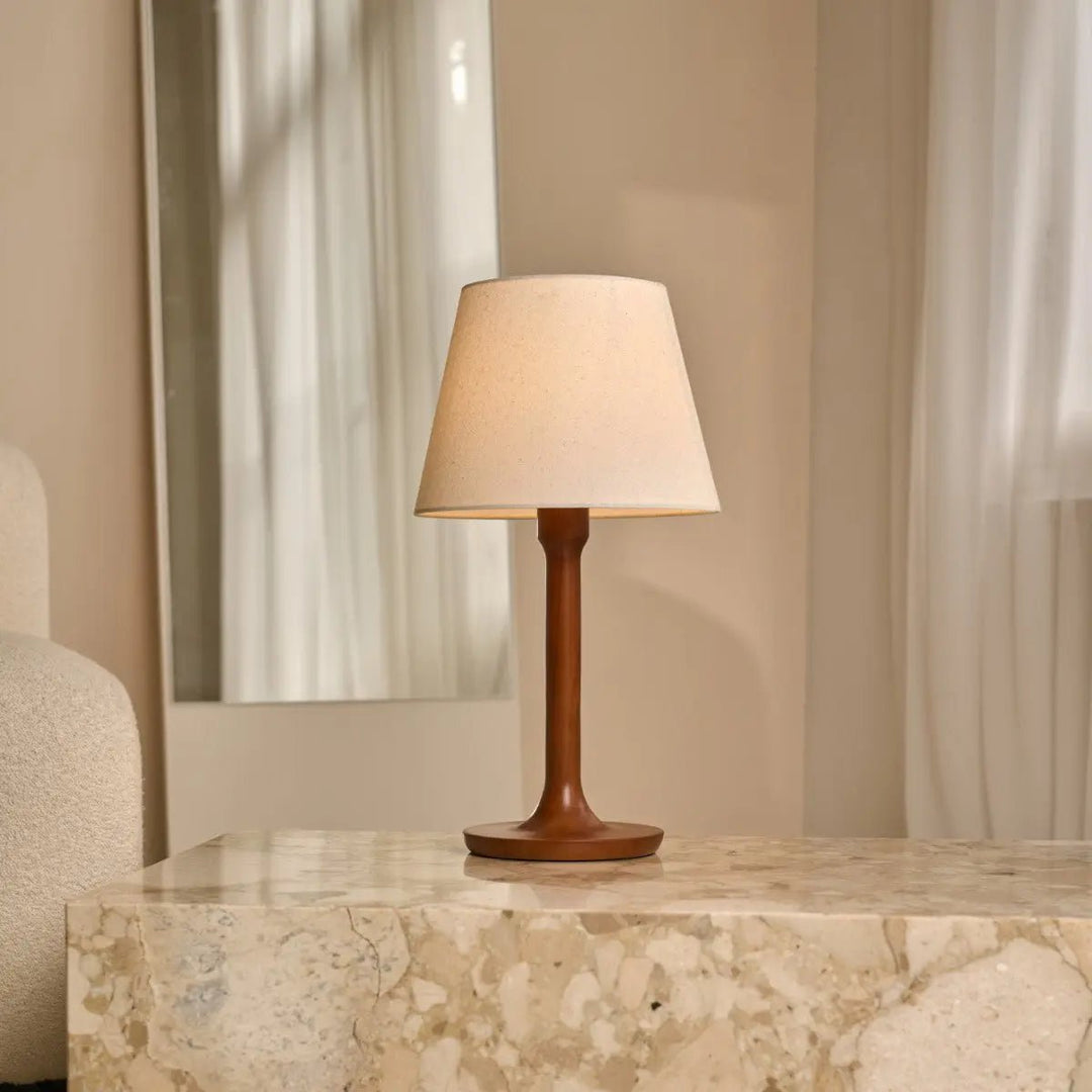Nova Kastanjebruine Lamp met Houten Voet | Stijlvolle woonkamer- en slaapkamerverlichting
