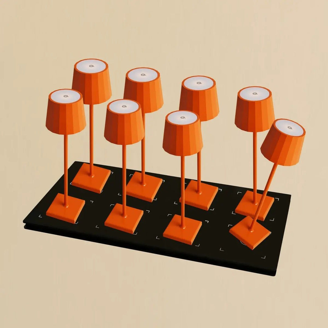 Combi Set Professional-8 x Wouter Blossom Orange Oplaadbare tafellampen & 1 x Central Station draadloos oplaadstation met Qi-Technology-Perfect voor restaurants, gastvrijheid en hotels