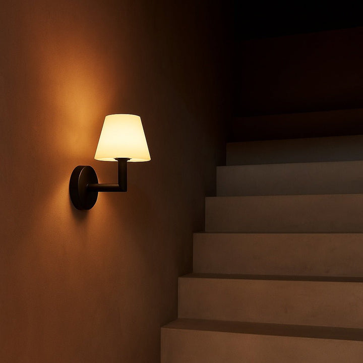 Ted Black houten oplaadbare wandlamp | Draadloze en dimbare verlichting