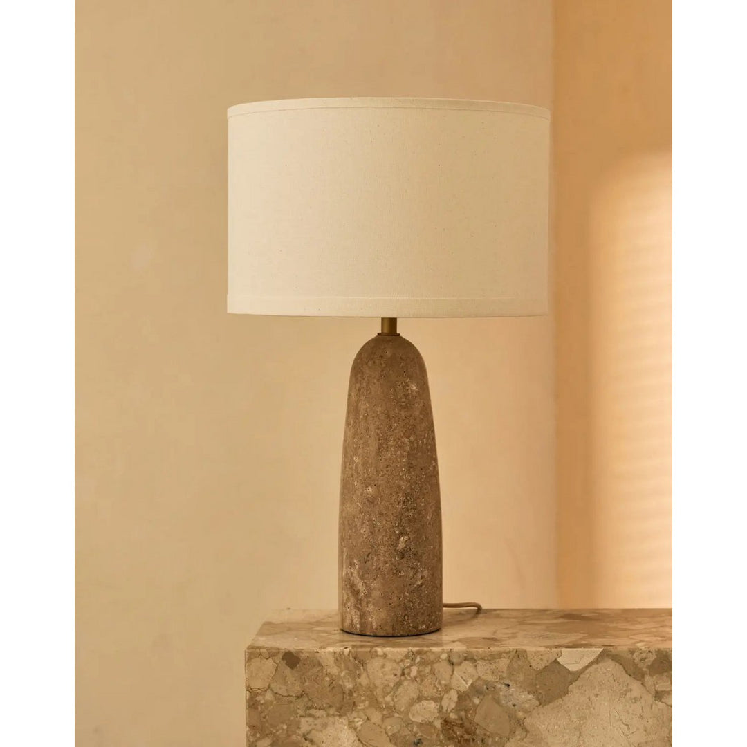 Isla travertijnlamp met katoenen kap – elegant en tijdloos