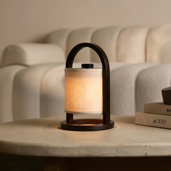 River Donkerbruine Draadloze Houten Lamp – Oplaadbaar & Dimbaar