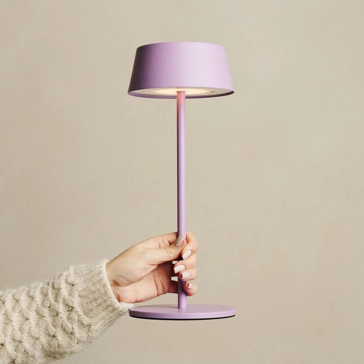 Hugo Violet Lila Oplaadbare tafellamp - Stijlvol, dimbare lamp & draadloos