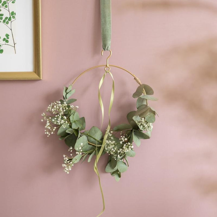 Bloom Circle - DIY Eucalyptus Ring